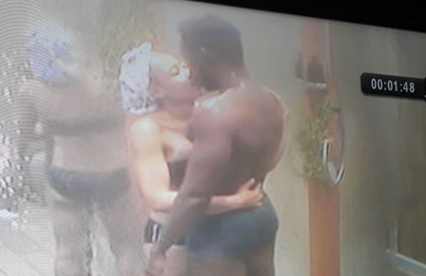 #BBNaija3 Miracle and Nina Shower Kiss