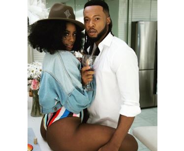 Flavour-Bikini-Clad-Babe