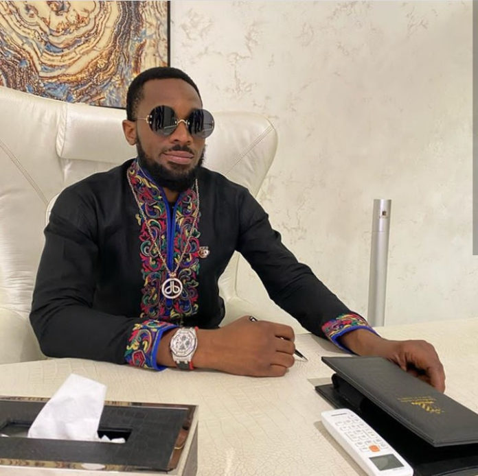 I know what it means to lose a child and a loved one Dbanj stands in solidarity with EndSARS protesters tsbnews.com1