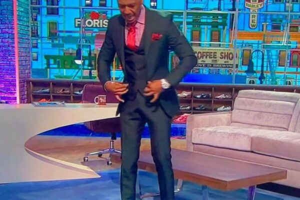 Fans Lose Their Minds Over Nick Cannon’s Huge Bulge In His Pants On TV Show