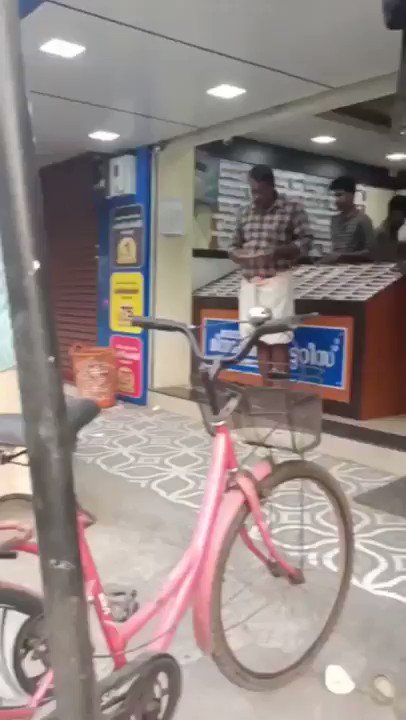 Man sets bet shop on fire after losing N6 million (Video)