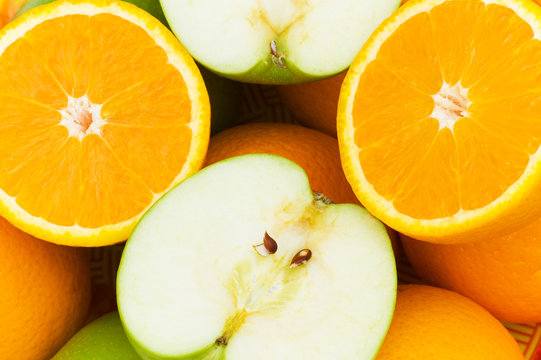 See five fruits that will brighten your complexion