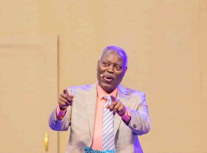 Deeper Life's Pastor, Kumuyi relocates to UK after urging Nigerians to support Tinubu (Video)